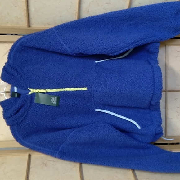 Wild Fable blue fluffy/fuzzy sweater/hoodie size XL